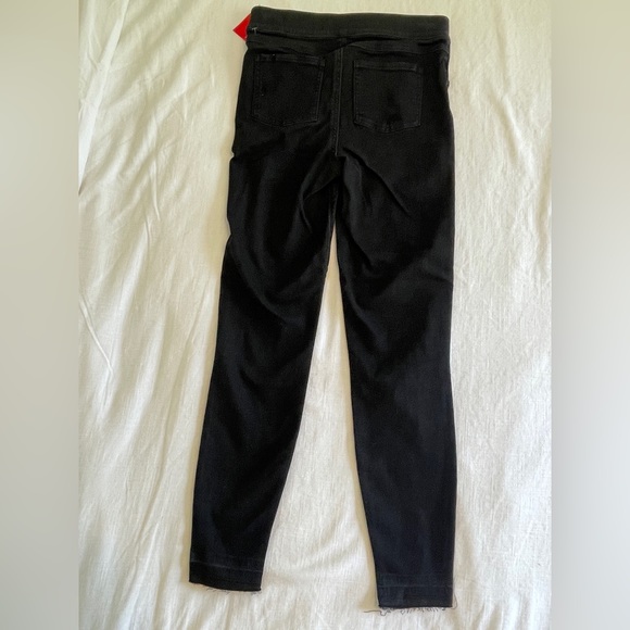 NWT! Spanx Sm ‘Distressed Denim Legging / Jeans’ vintage black 20213R $128 - Picture 4 of 14